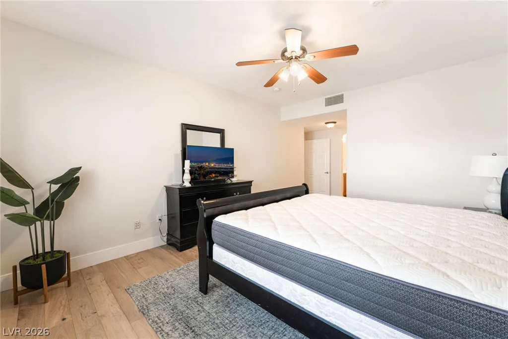 10809 Garden Mist, Las Vegas, NV 89135