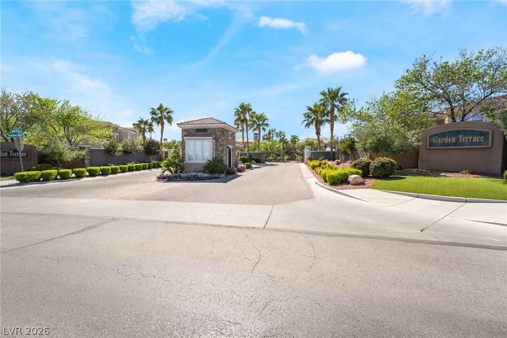 10809 Garden Mist, Las Vegas, NV 89135