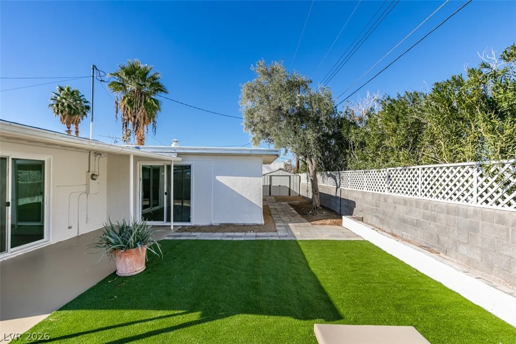 1914 La Vante, Las Vegas, NV 89169