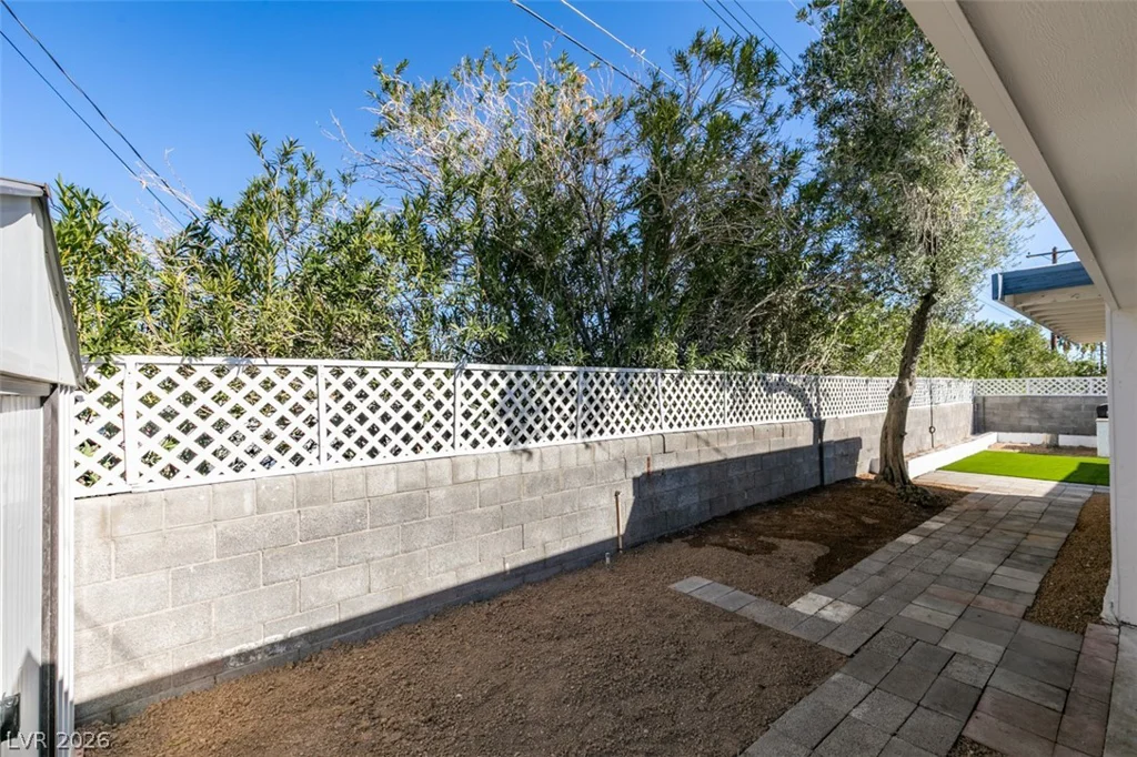 1914 La Vante, Las Vegas, NV 89169