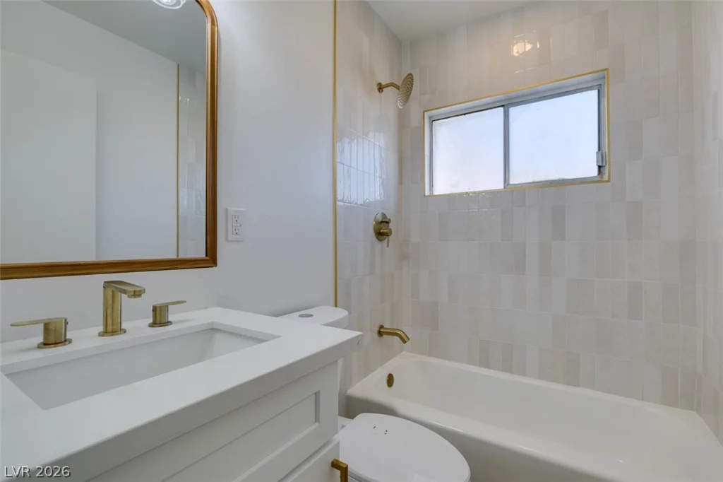 1914 La Vante, Las Vegas, NV 89169
