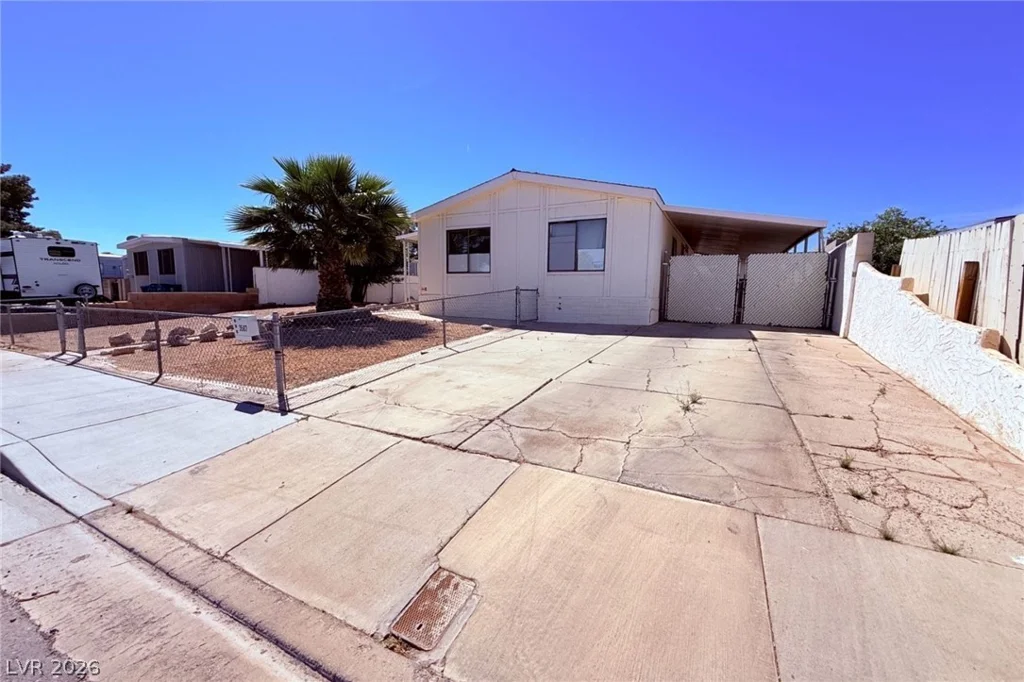 3587 Arbolado, Las Vegas, NV 89121