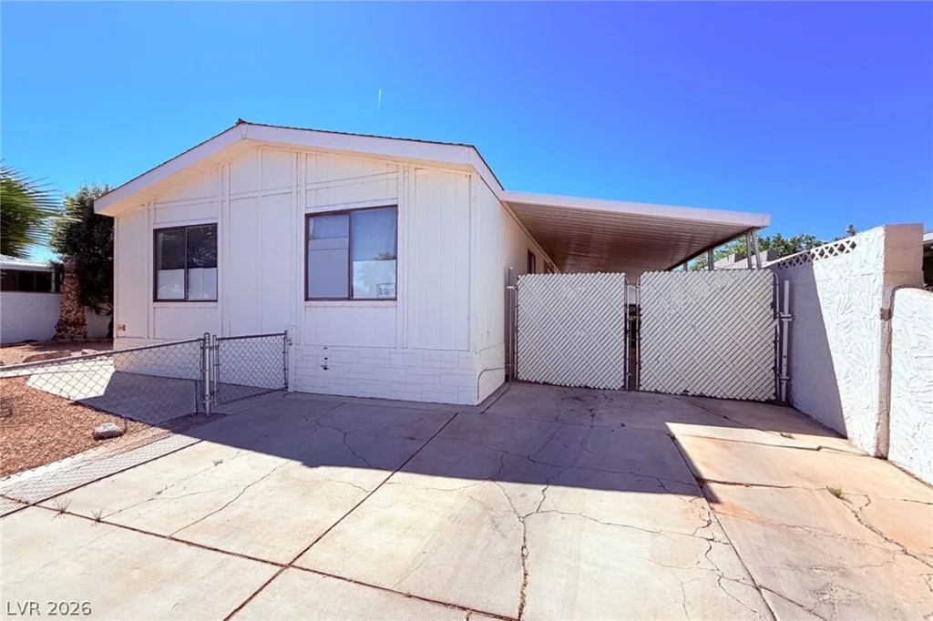 3587 Arbolado, Las Vegas, NV 89121