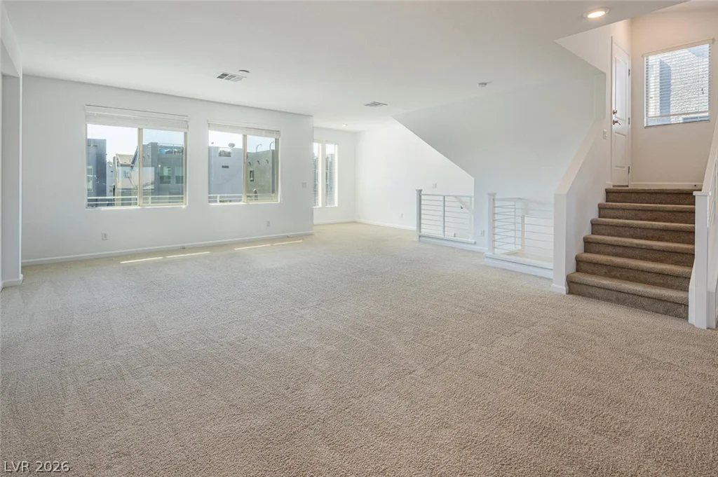 8040 Carpenter Creek, Las Vegas, NV 89113