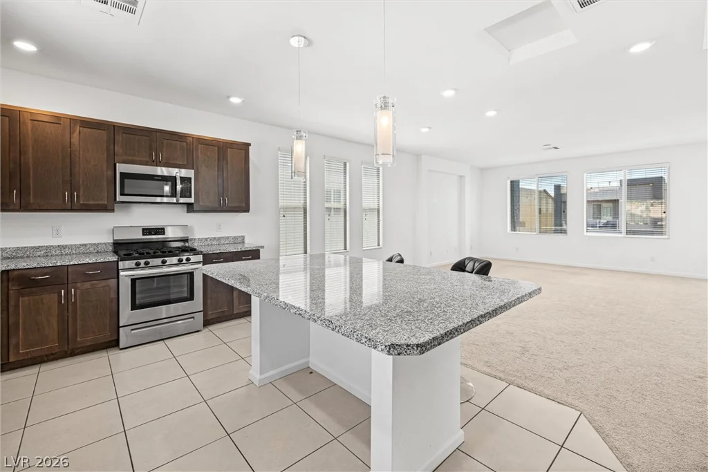 8040 Carpenter Creek, Las Vegas, NV 89113