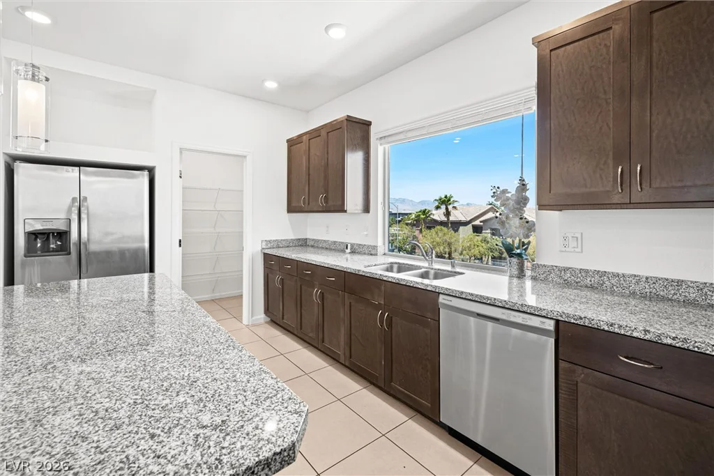 8040 Carpenter Creek, Las Vegas, NV 89113