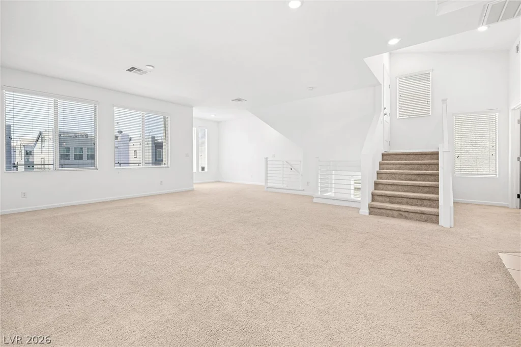 8040 Carpenter Creek, Las Vegas, NV 89113