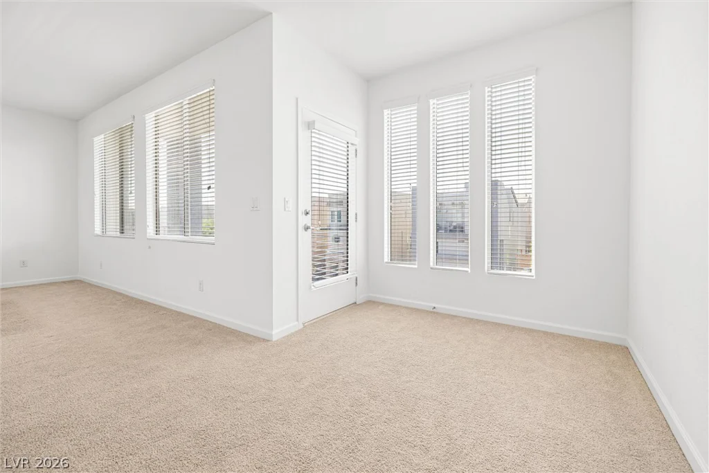 8040 Carpenter Creek, Las Vegas, NV 89113