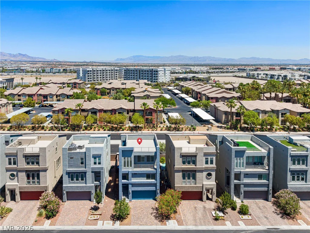 8040 Carpenter Creek, Las Vegas, NV 89113