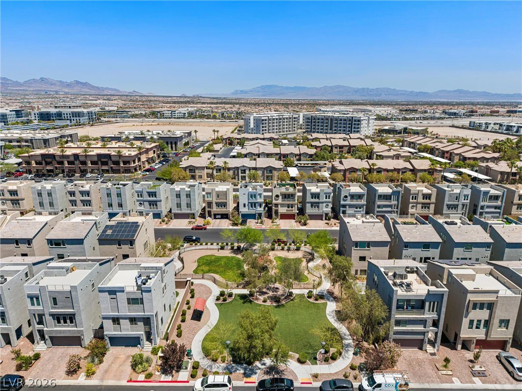 8040 Carpenter Creek, Las Vegas, NV 89113