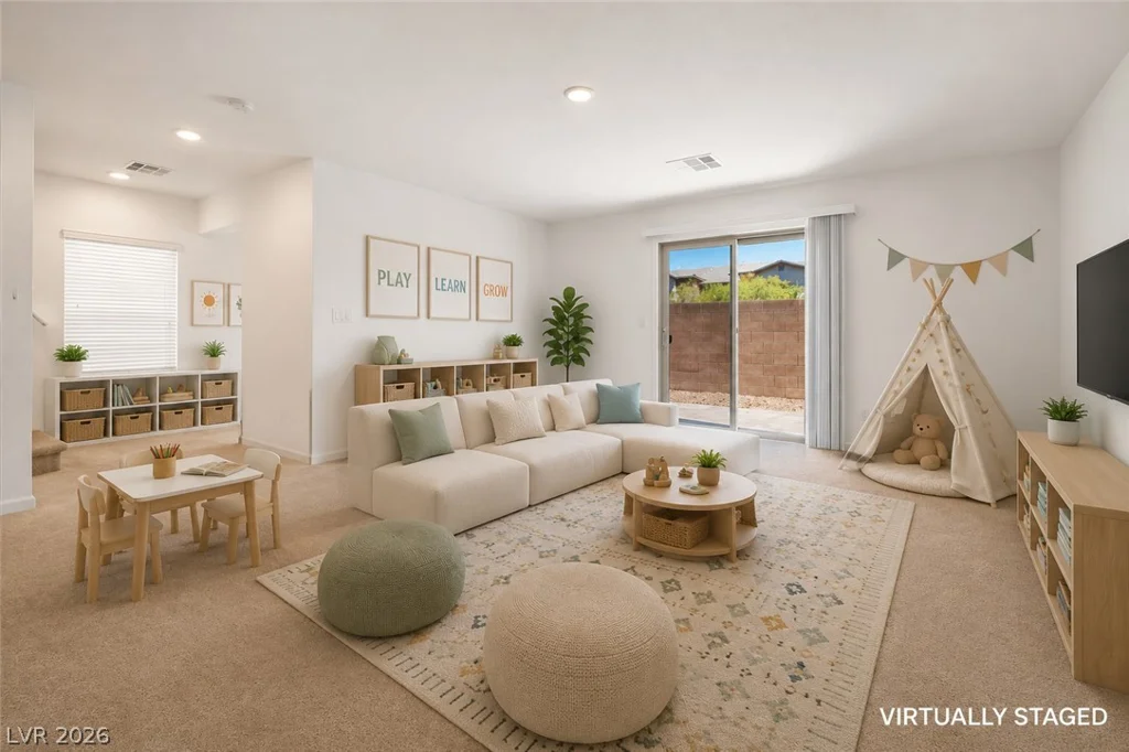 8040 Carpenter Creek, Las Vegas, NV 89113