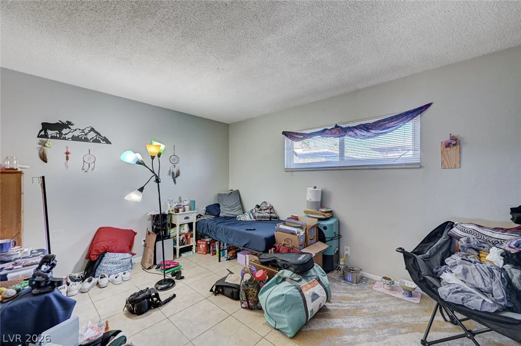 3370 Athens, Las Vegas, NV 89169