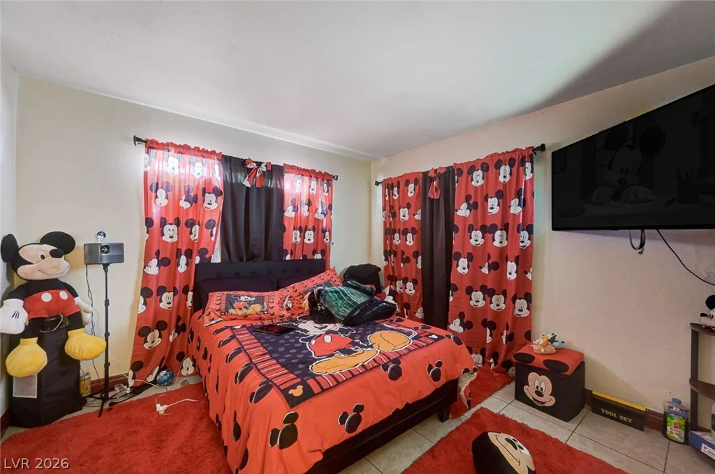 3370 Athens, Las Vegas, NV 89169