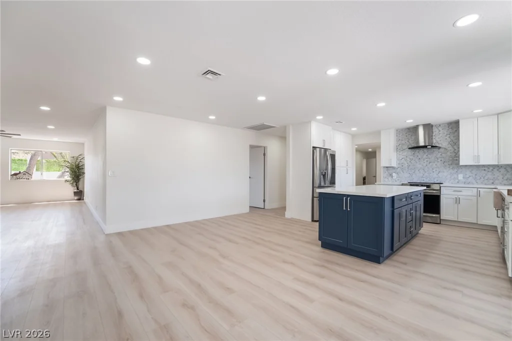 611 Fairway, Henderson, NV 89015