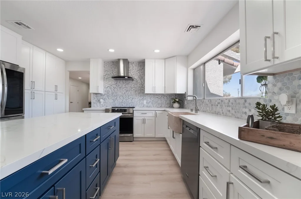 611 Fairway, Henderson, NV 89015