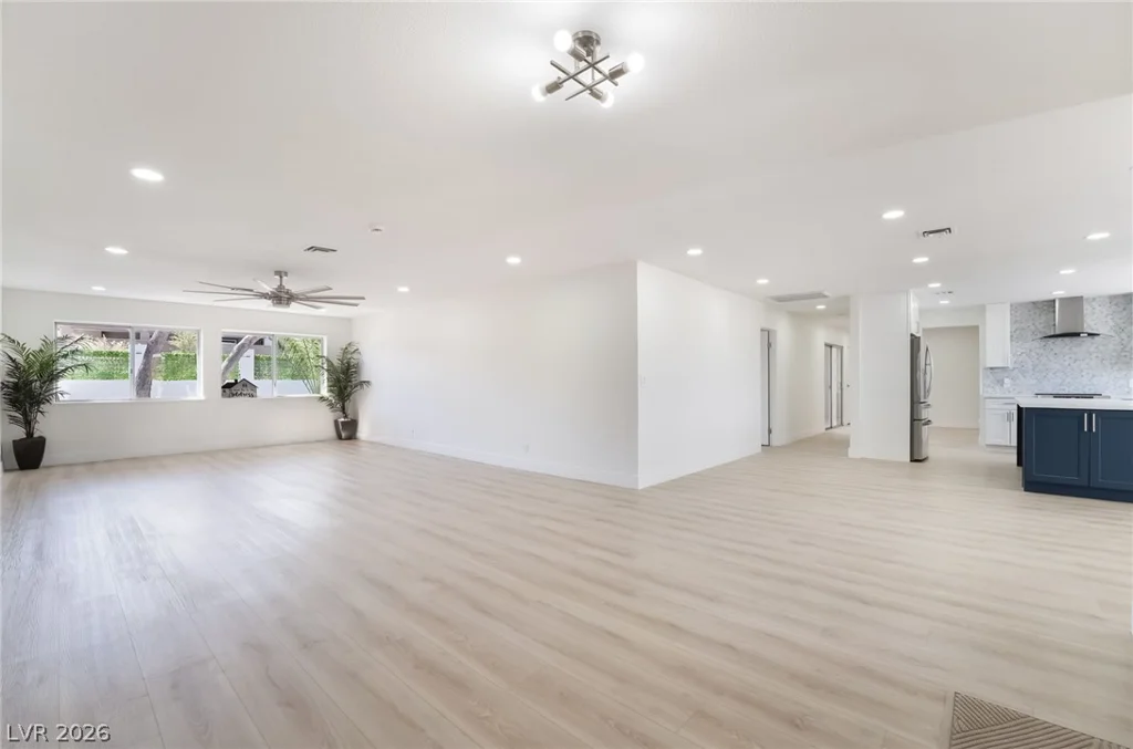 611 Fairway, Henderson, NV 89015
