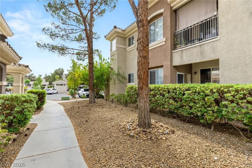 9050 Warm Springs, Las Vegas, NV 89148