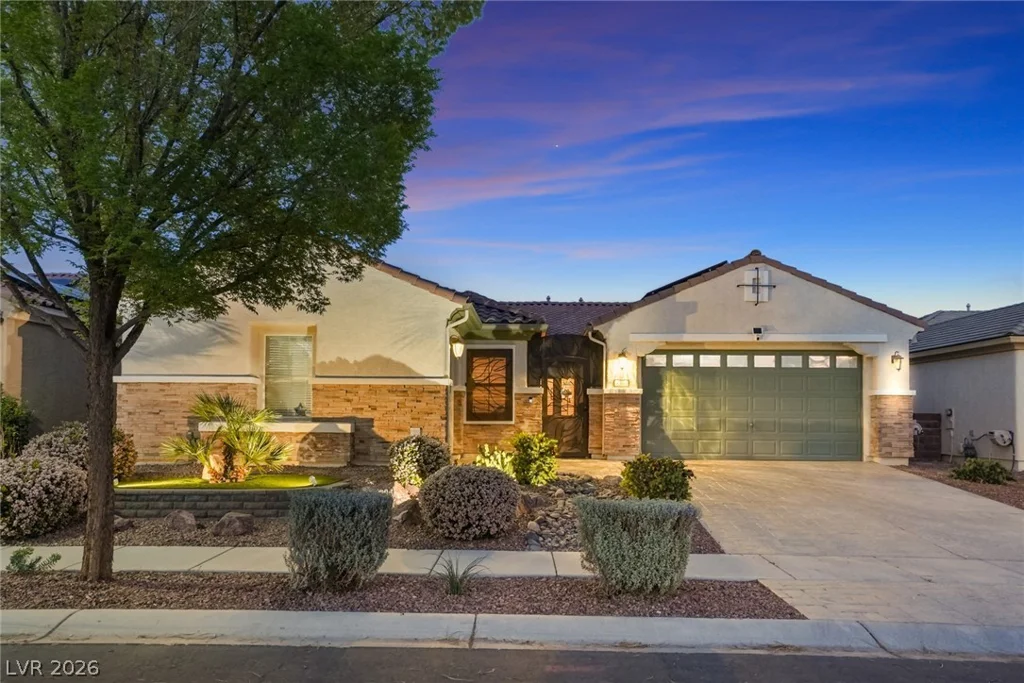 8300 Imperial Lakes, Las Vegas, NV 89131