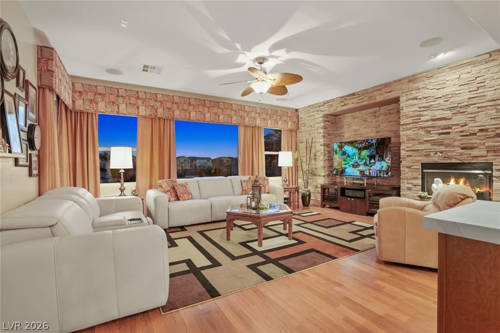 8300 Imperial Lakes, Las Vegas, NV 89131