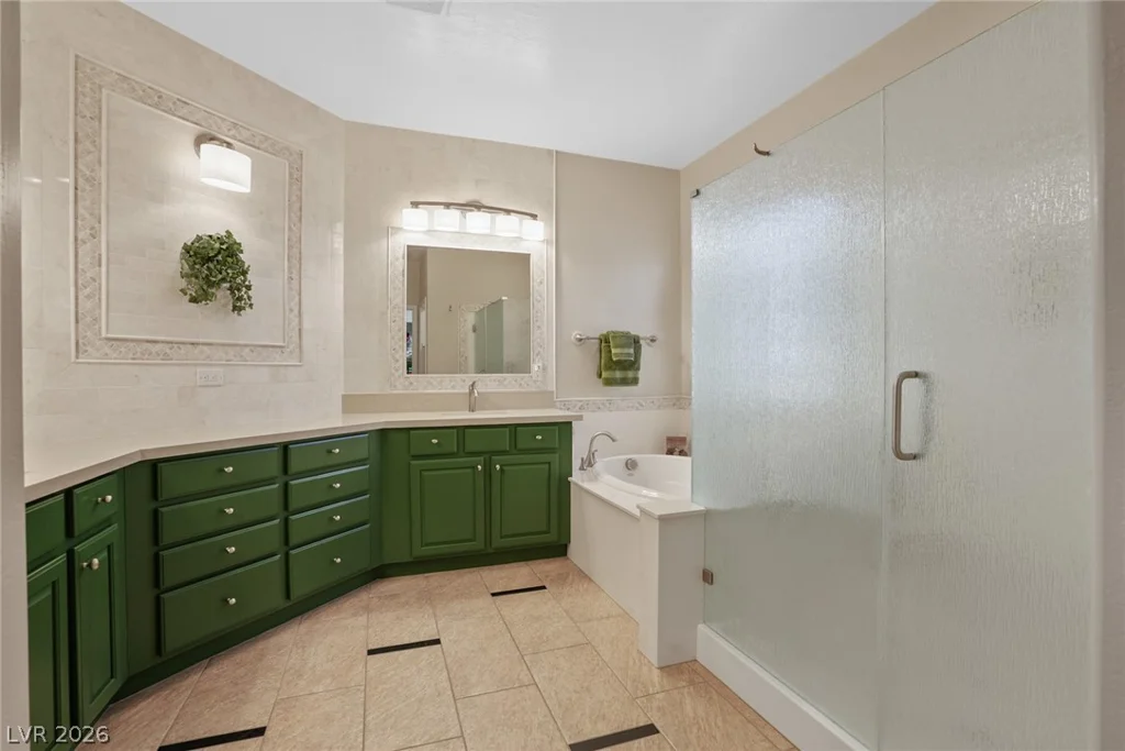 8300 Imperial Lakes, Las Vegas, NV 89131