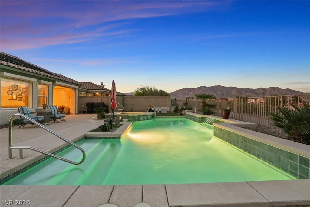 8300 Imperial Lakes, Las Vegas, NV 89131