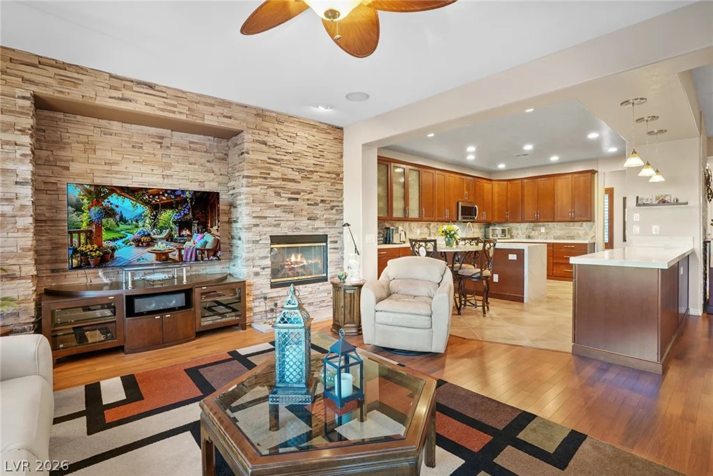 8300 Imperial Lakes, Las Vegas, NV 89131