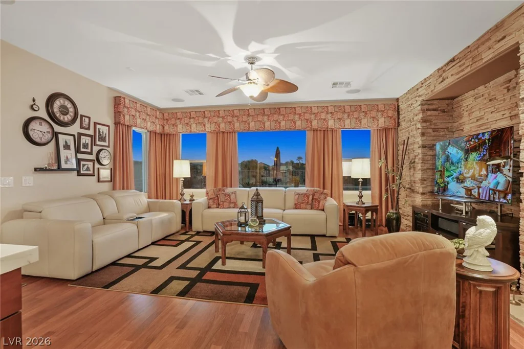 8300 Imperial Lakes, Las Vegas, NV 89131