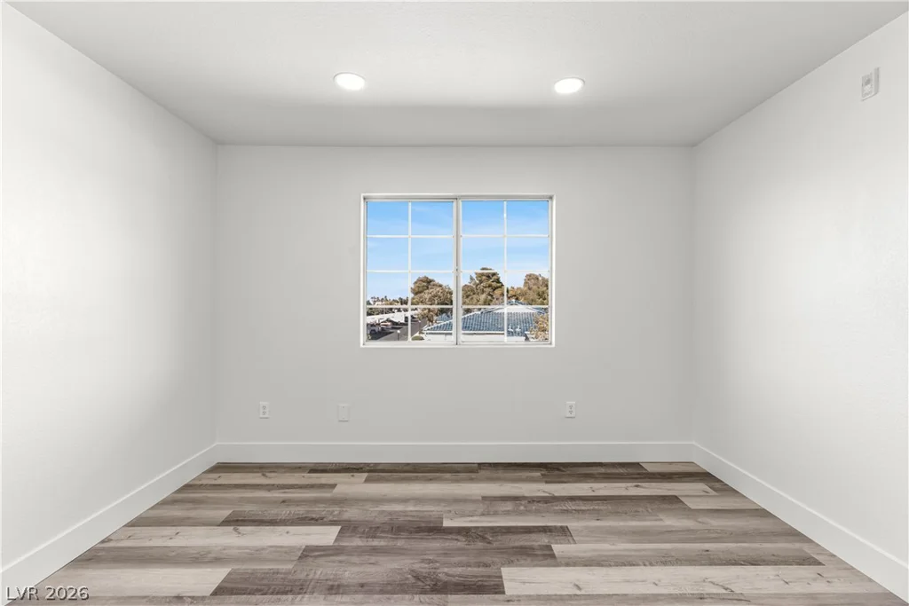 6500 Lake Mead, Las Vegas, NV 89108