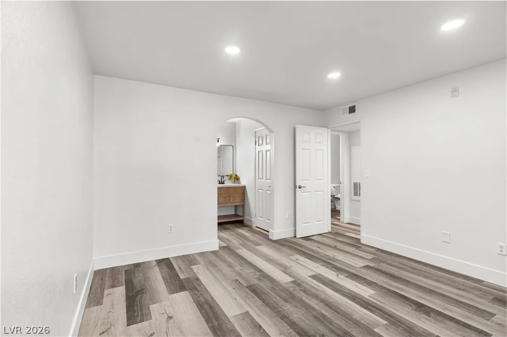 6500 Lake Mead, Las Vegas, NV 89108