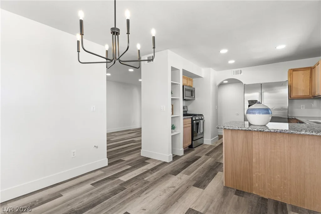6500 Lake Mead, Las Vegas, NV 89108