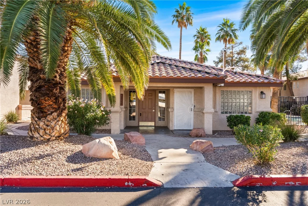 6500 Lake Mead, Las Vegas, NV 89108