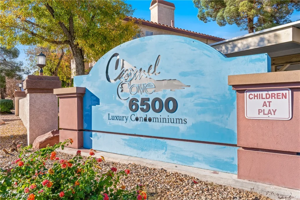 6500 Lake Mead, Las Vegas, NV 89108