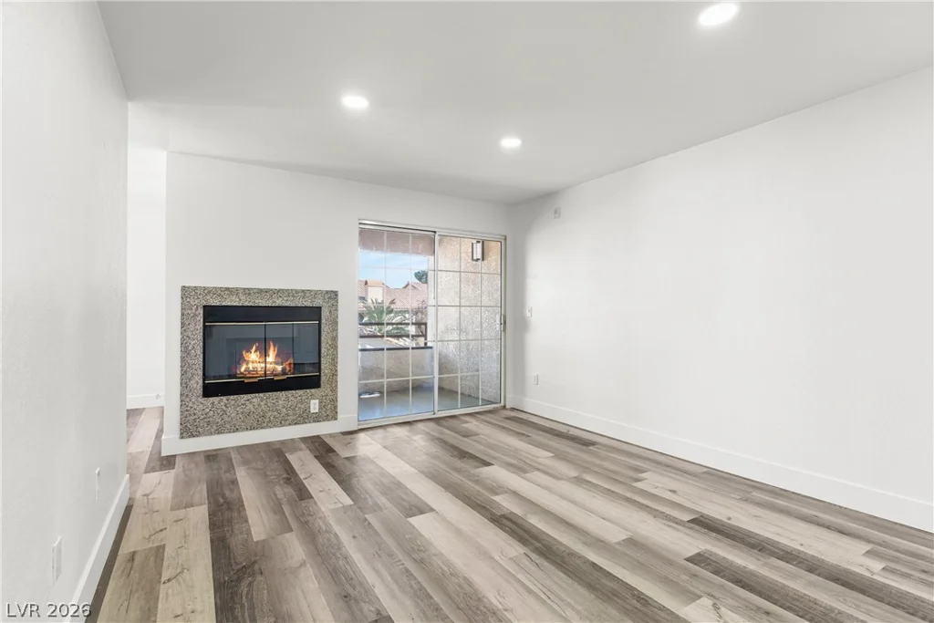 6500 Lake Mead, Las Vegas, NV 89108