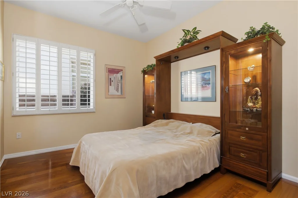 2240 Hot Oak Ridge, Las Vegas, NV 89134