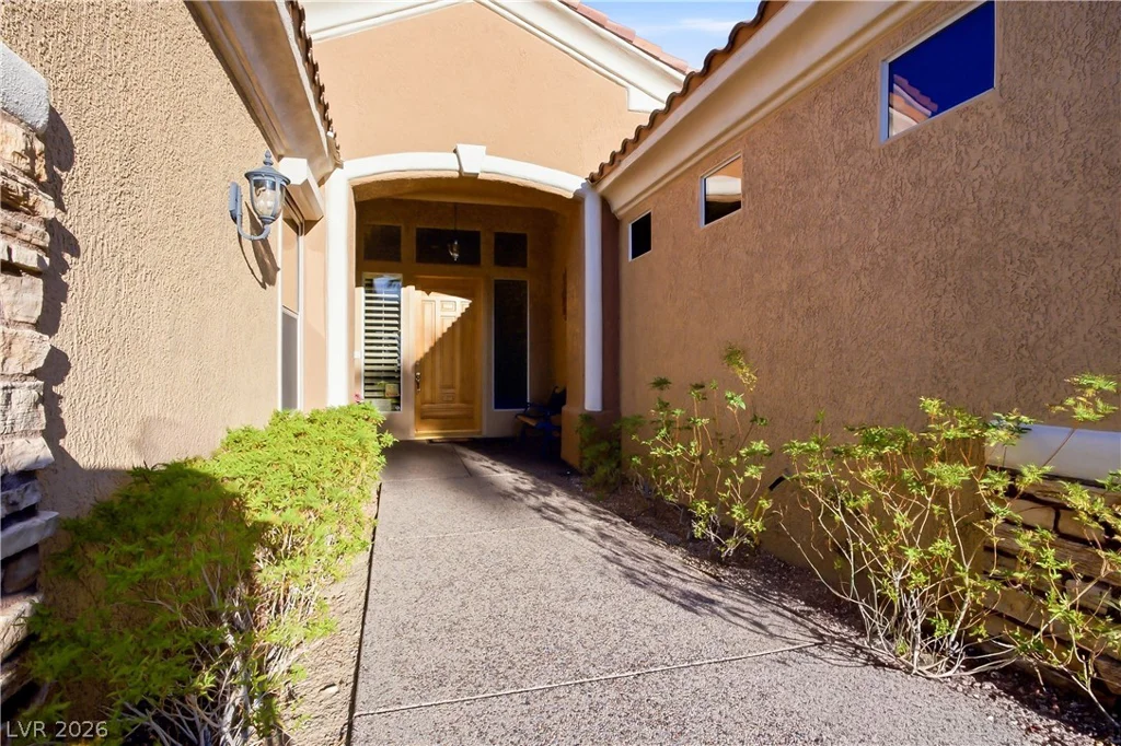 2240 Hot Oak Ridge, Las Vegas, NV 89134