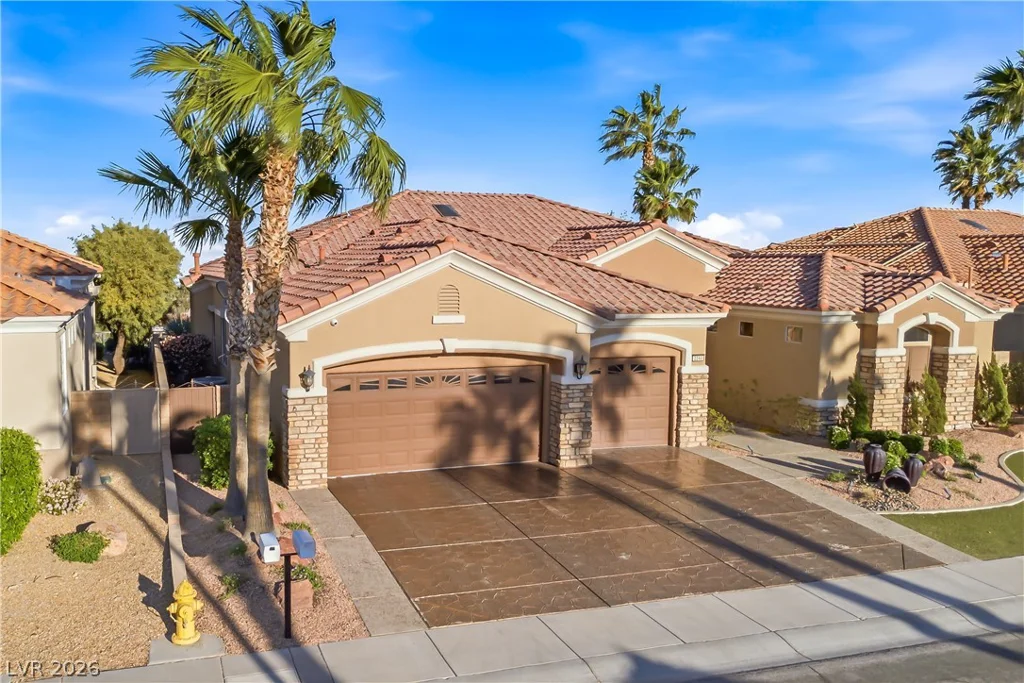 2240 Hot Oak Ridge, Las Vegas, NV 89134