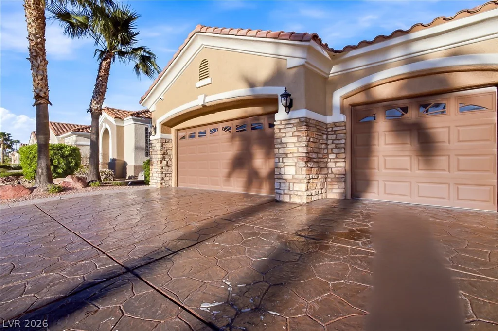 2240 Hot Oak Ridge, Las Vegas, NV 89134