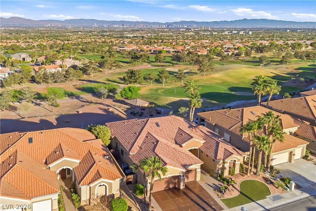 2240 Hot Oak Ridge, Las Vegas, NV 89134