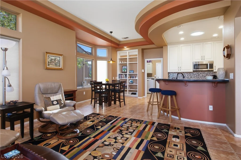 3024 High Range, Las Vegas, NV 89134
