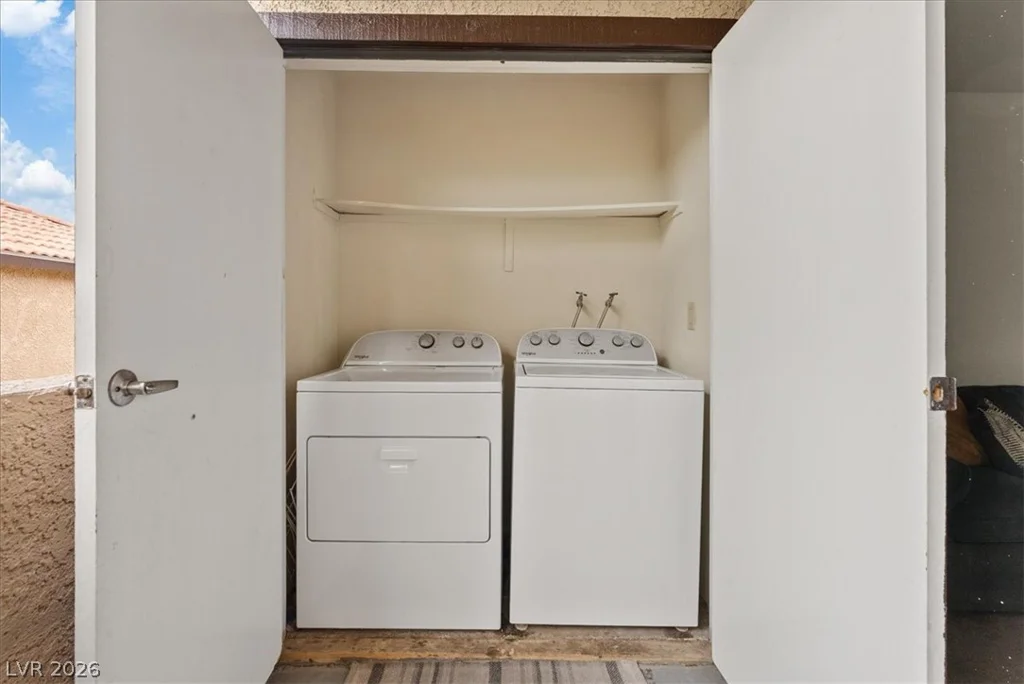 2451 Rainbow, Las Vegas, NV 89108