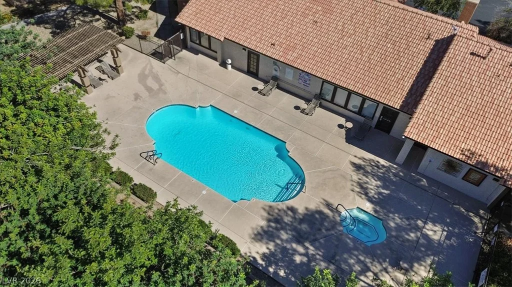 2451 Rainbow, Las Vegas, NV 89108