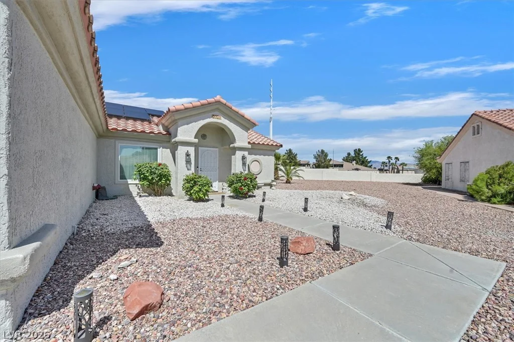 3109 Hawksdale, Las Vegas, NV 89134