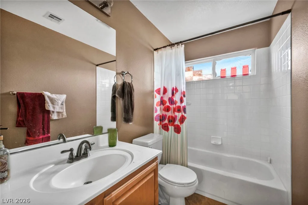 8212 Dusty Valley, Las Vegas, NV 89131