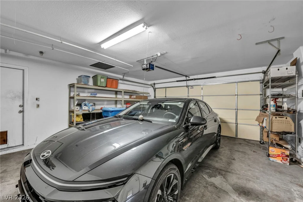 8212 Dusty Valley, Las Vegas, NV 89131
