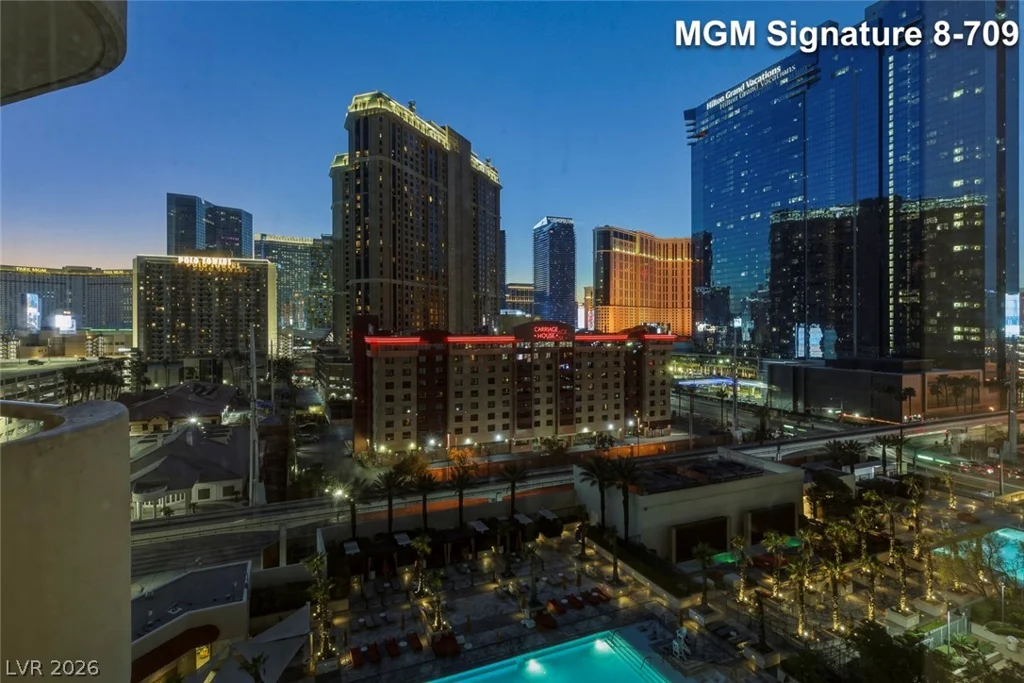 135 Harmon, Las Vegas, NV 89109