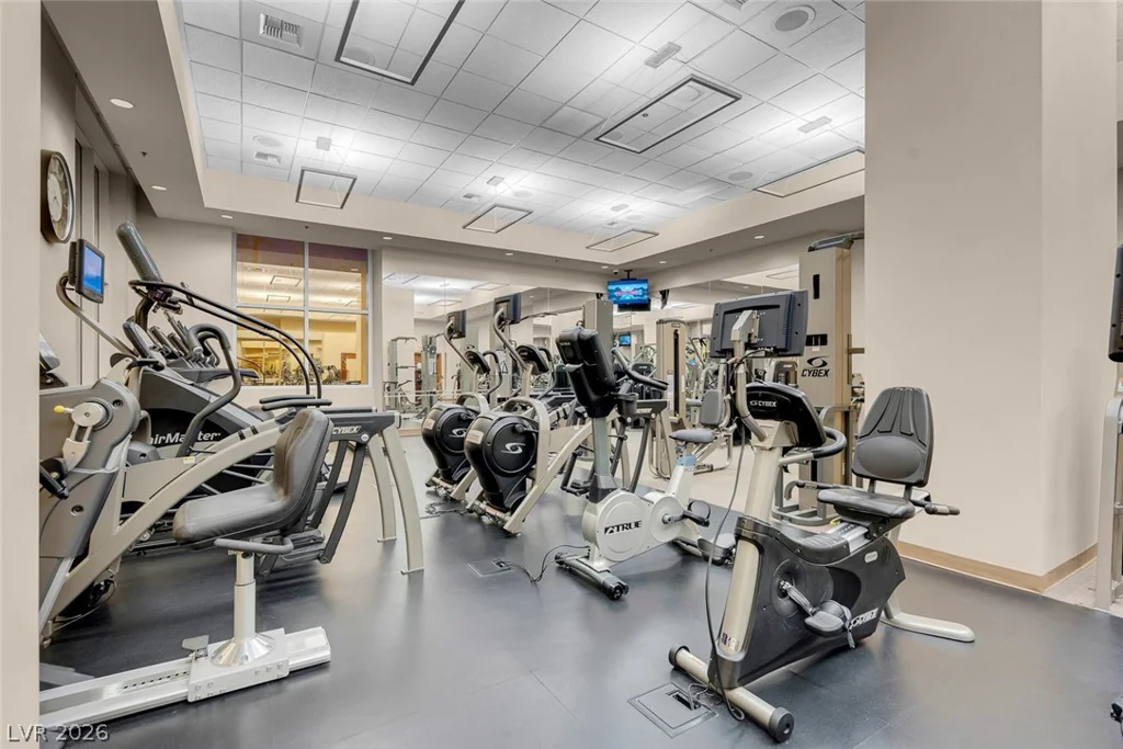 135 Harmon, Las Vegas, NV 89109