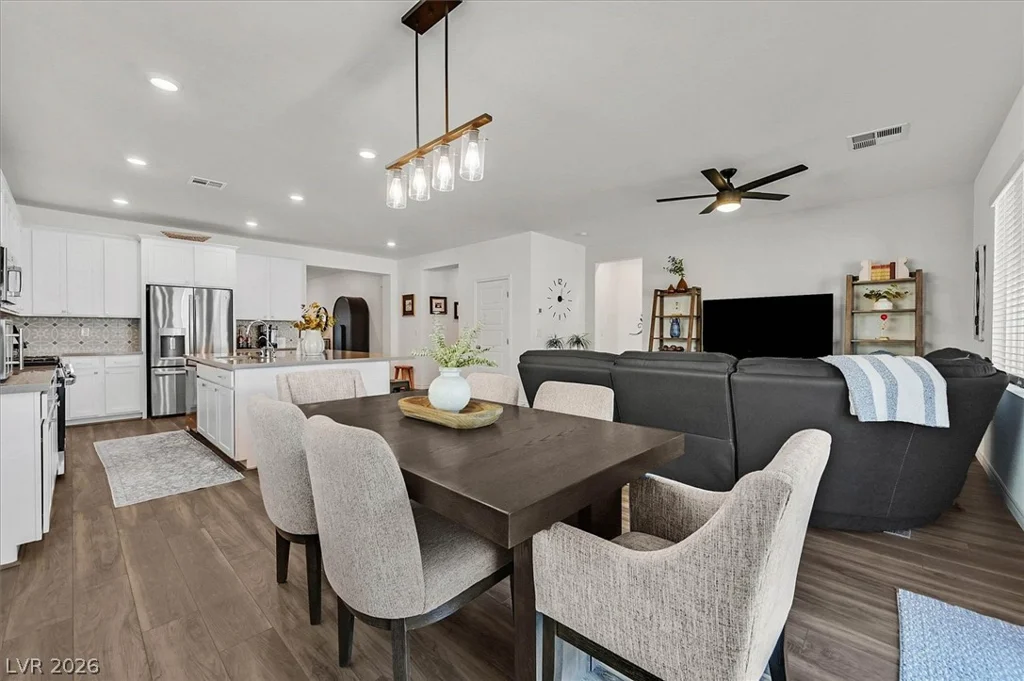 3804 Grazing Gazelle, North Las Vegas, NV 89084
