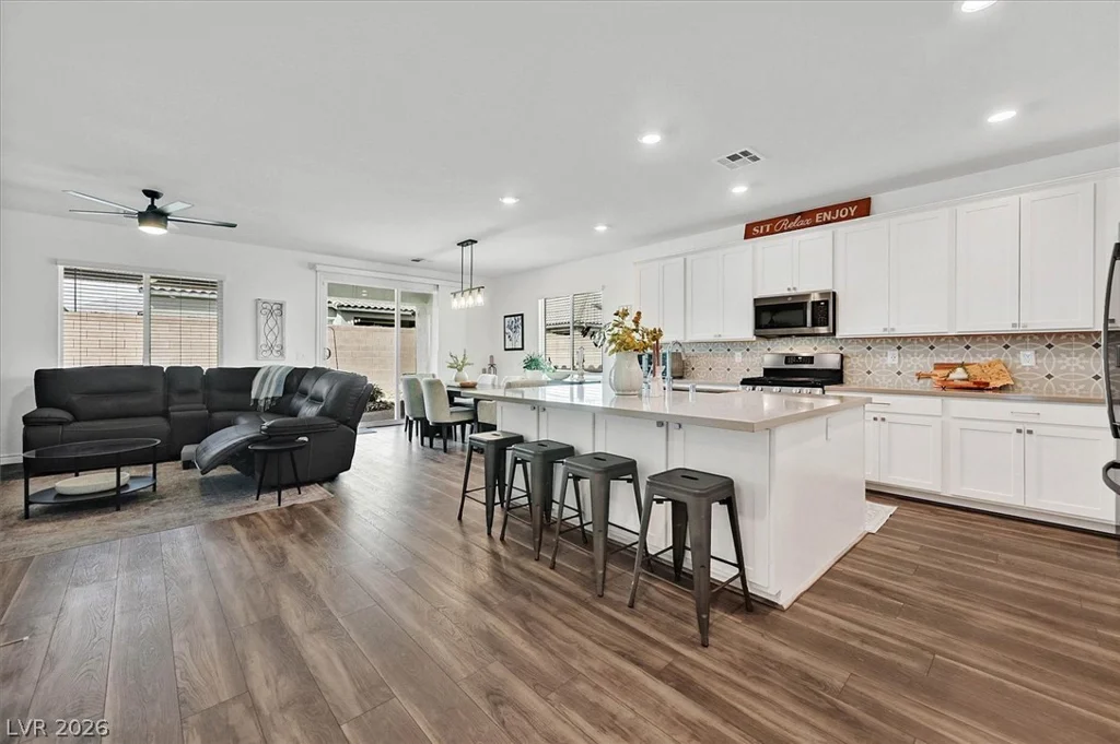 3804 Grazing Gazelle, North Las Vegas, NV 89084