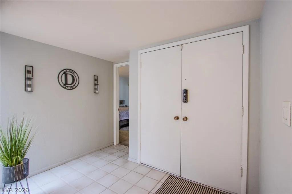 3130 Espanol, Las Vegas, NV 89121