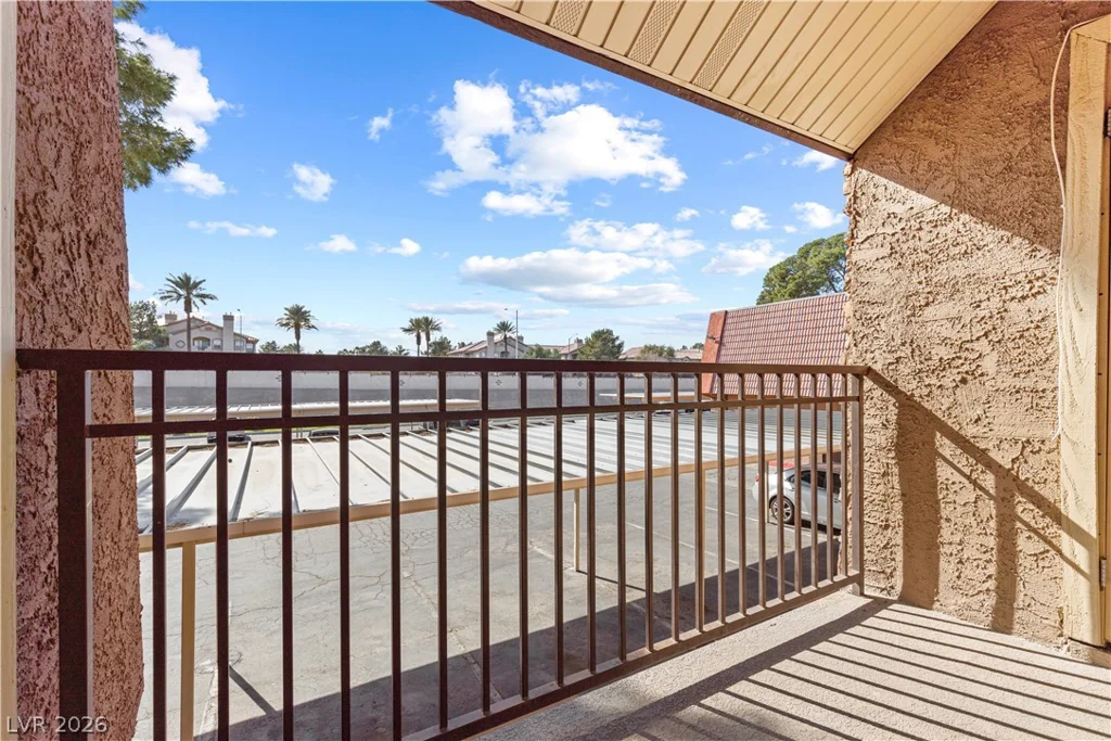 5383 Indian River, Las Vegas, NV 89103